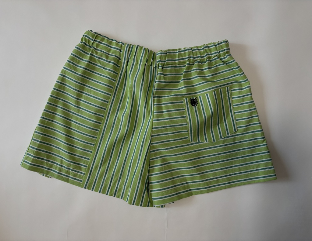 Domenica Shorts