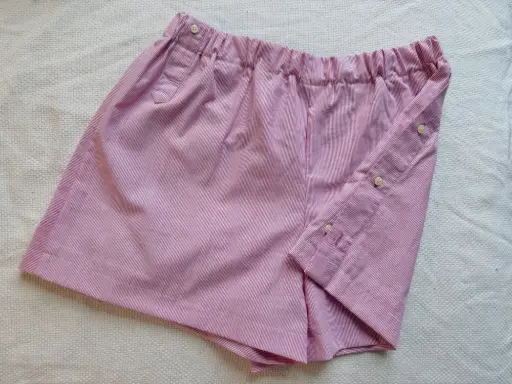 Domenica shorts